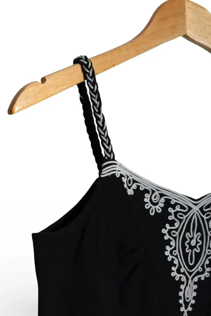 Top court dentelle brodée noir et blanc Mystic Taille 3 - photo numéro 4