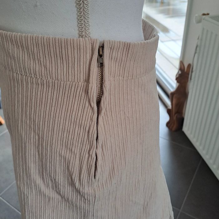 Mini jupe beige - photo numéro 2