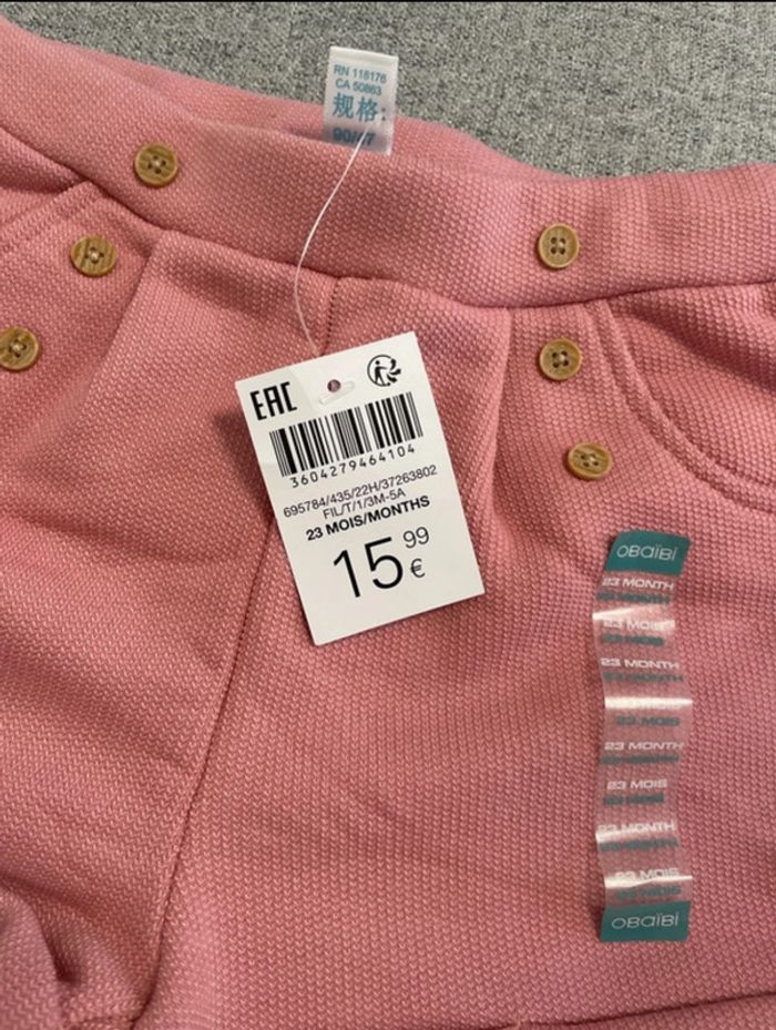 Short Obaibi 23 M neuf avec étiquette - photo numéro 2