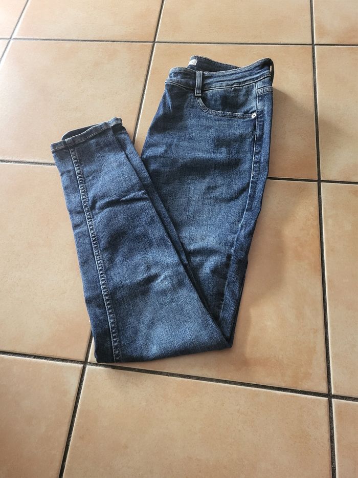 Jeans femme cache - photo numéro 2