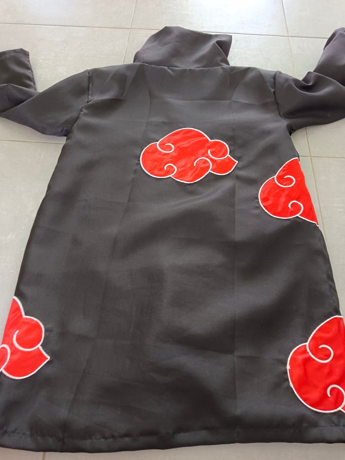 Manteau de l'Akastuki de l'univers Naruto Shippuden - photo numéro 2