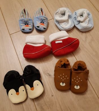 Lot chaussons naissance à 3 mois