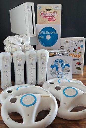 Nintendo wii - Mega Pack Complet pour 4 Personnes - Très Bon état 