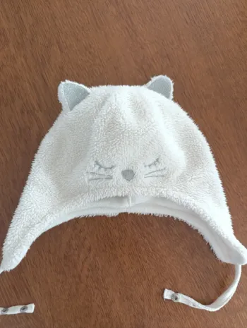 Bonnet chat