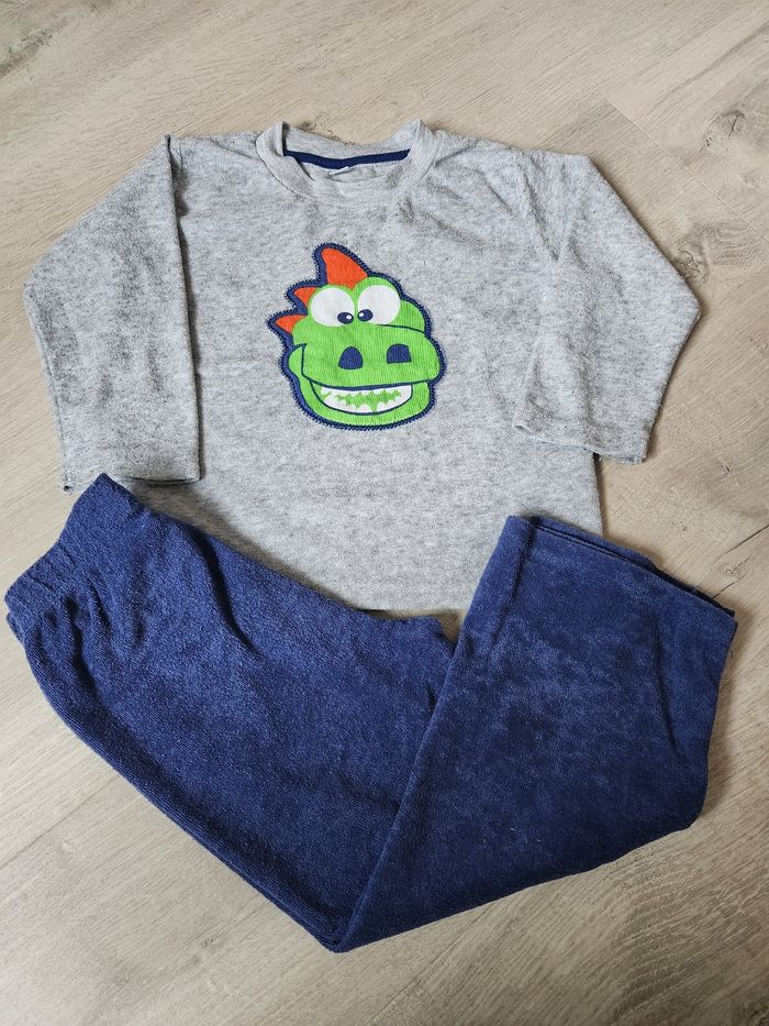Pyjama en éponge dinosaure 3 ans