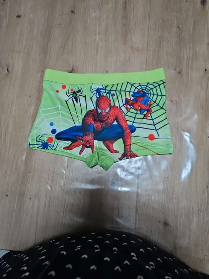 Boxer spiderman 5-6 ans