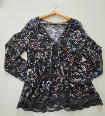 Blouse Oysho fleurie - Taille M
