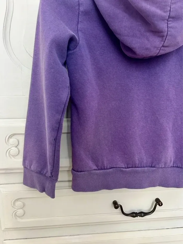 Très beau sweat à capuche violet et rose décathlon taille 8 ans - photo numéro 5
