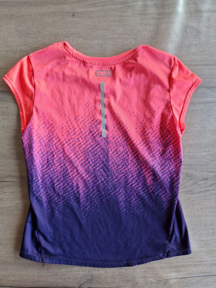 T-shirt decathlon 8 ans - photo numéro 3