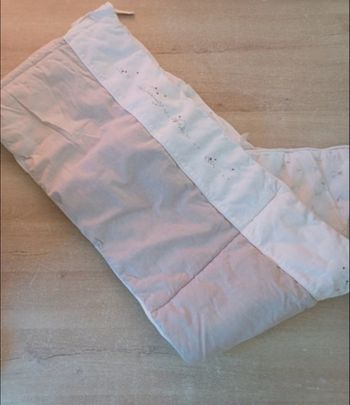 Tour de lit / tour de parc