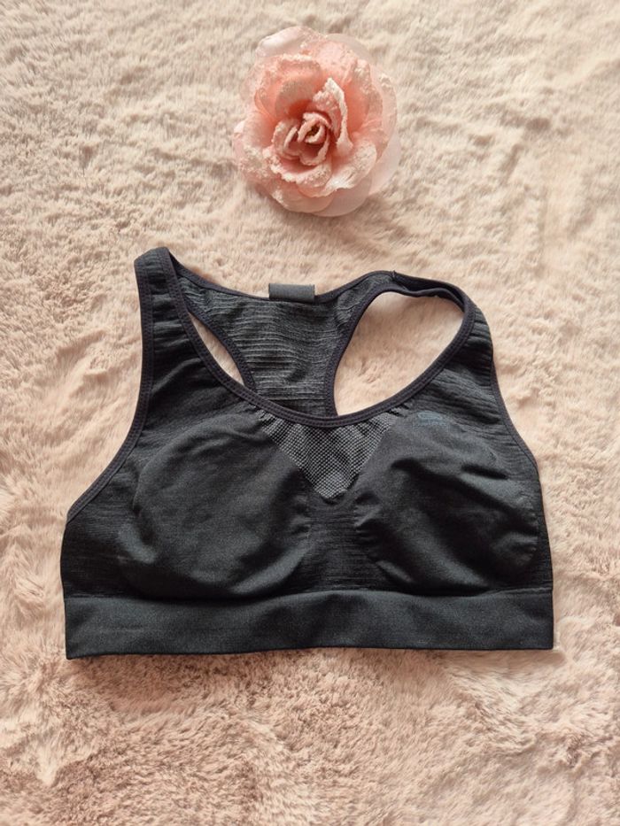 Brassière de sport gris décathlon  taille xs