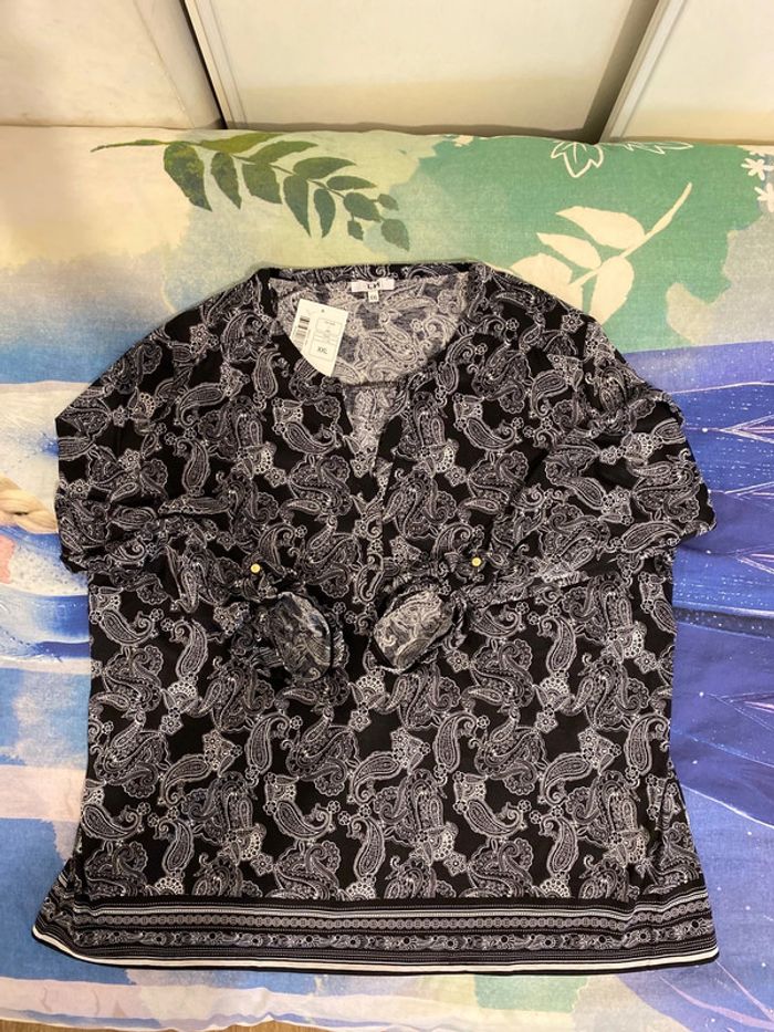 Blouse taille XXL neuve - photo numéro 4