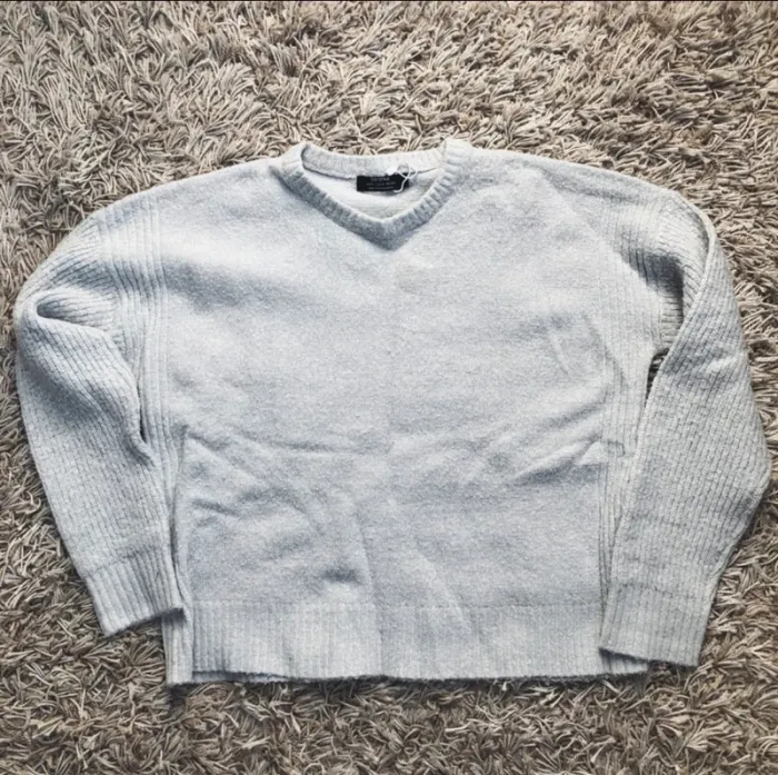 Pull col ras de cou rond gris - photo numéro 5