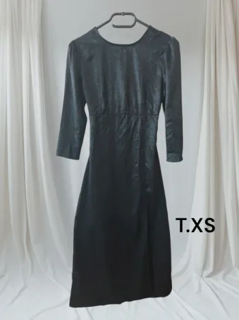Magnifique robe longue T.XS neuve avec étiquette