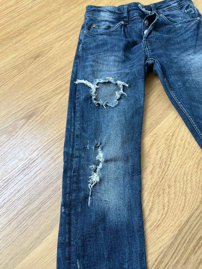 Jean troué - photo numéro 2