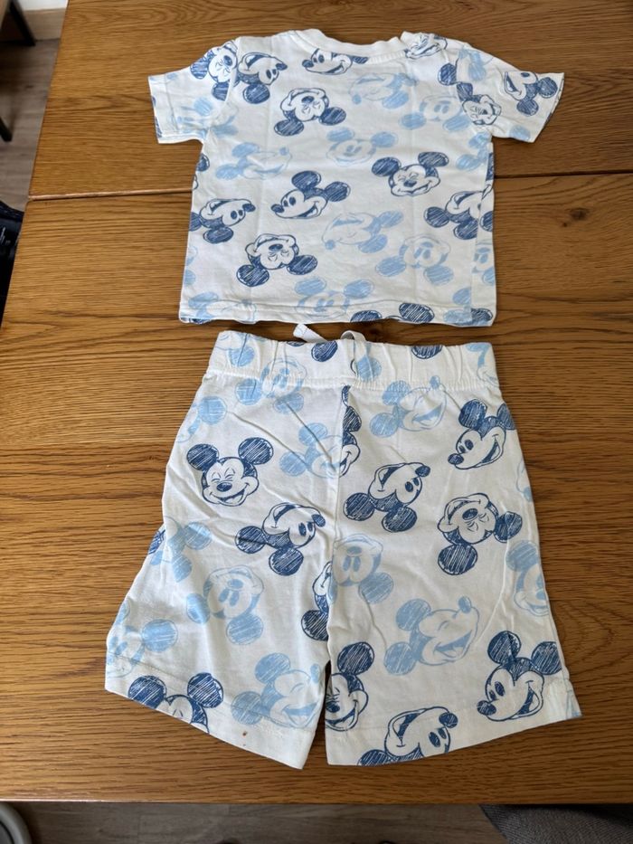 Ensemble polo short Disney Primark 6 9 mois très bon état bébé garçon - photo numéro 2