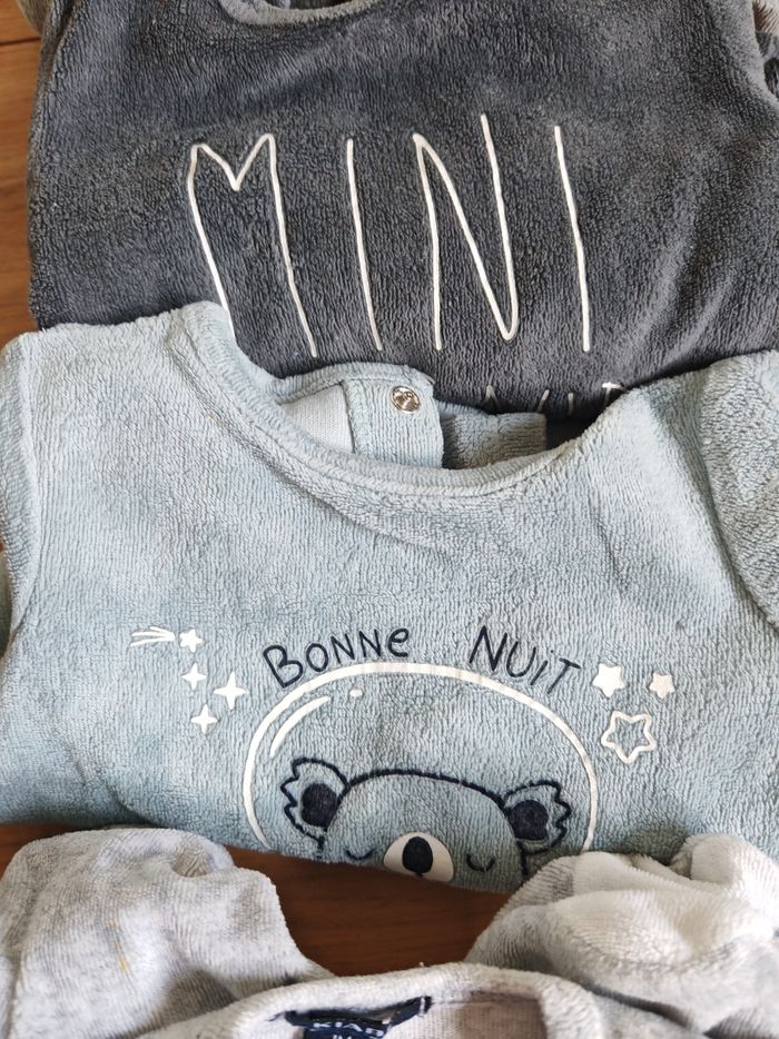 Lots Pyjama 1 mois - photo numéro 4