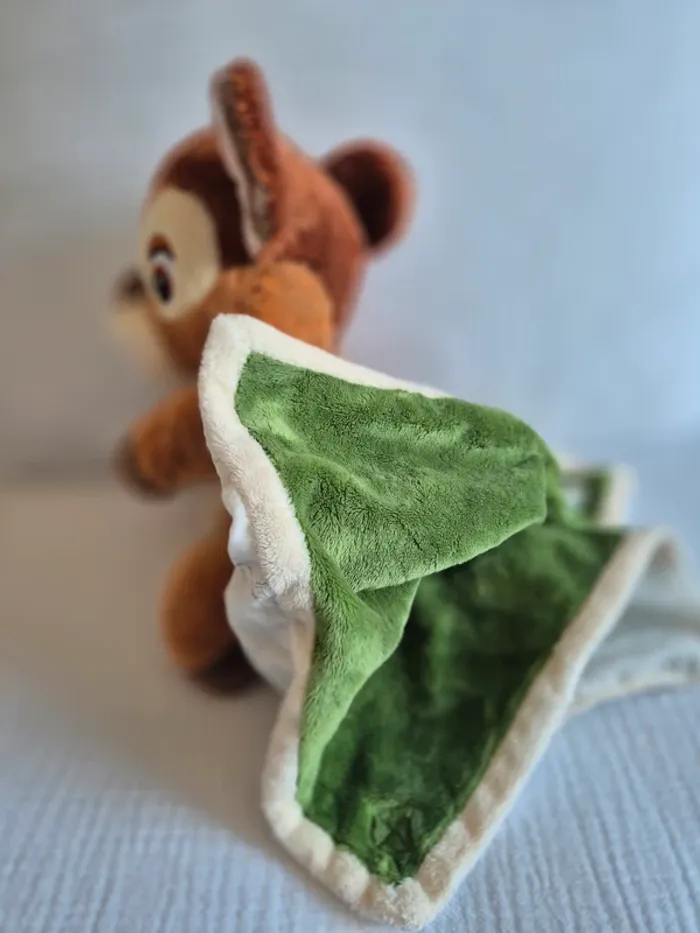 Peluche doudou Disney Bambi - photo numéro 5