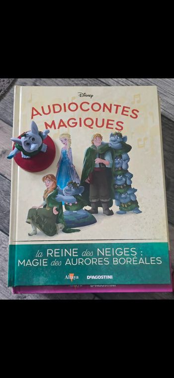Livre et figurine 92 des audiocontes Magiques altaya 92 audio conte audio compte disney