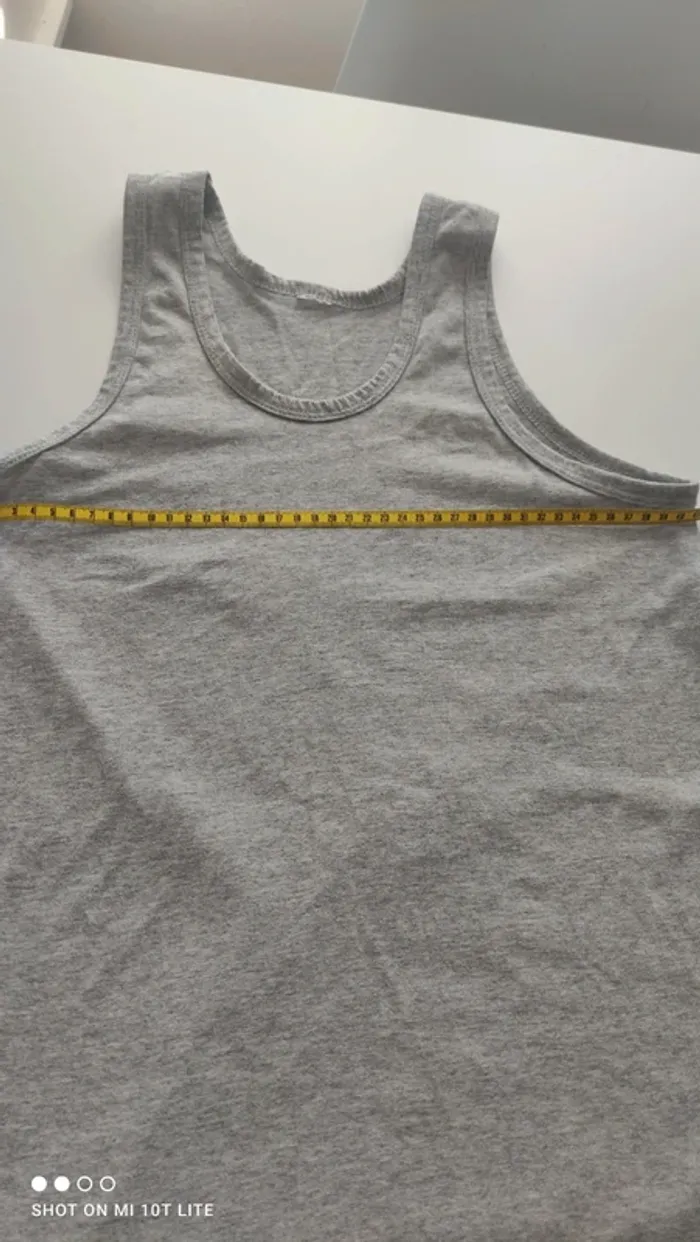 Débardeur gris - photo numéro 3