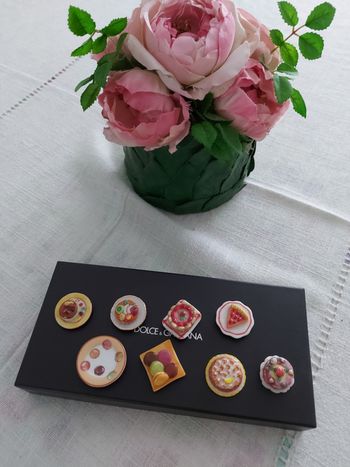 Lot 8 fèves thème pâtisserie dont 1 Lenotre