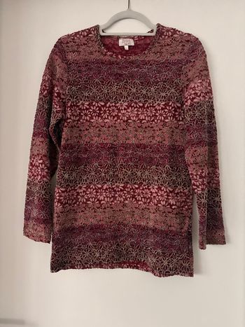 pull à fleurs    