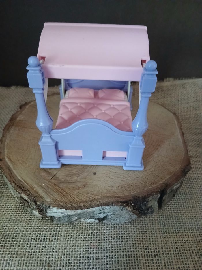 Lit pour petite poupée ou figurine - photo numéro 4