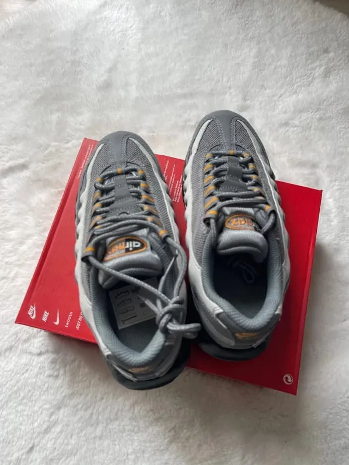 Basket Nike air Max 95 - photo numéro 6