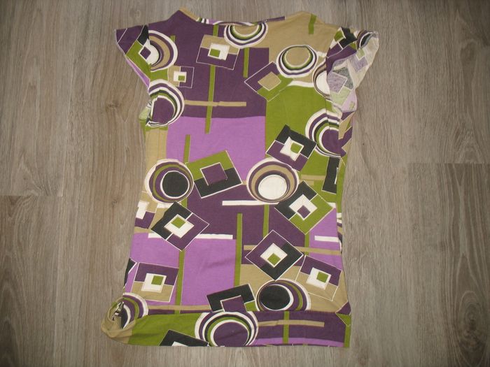 TEE SHIRT MC A MOTIFS "CACHE CACHE" - TAILLE 40 - n°02 - photo numéro 3