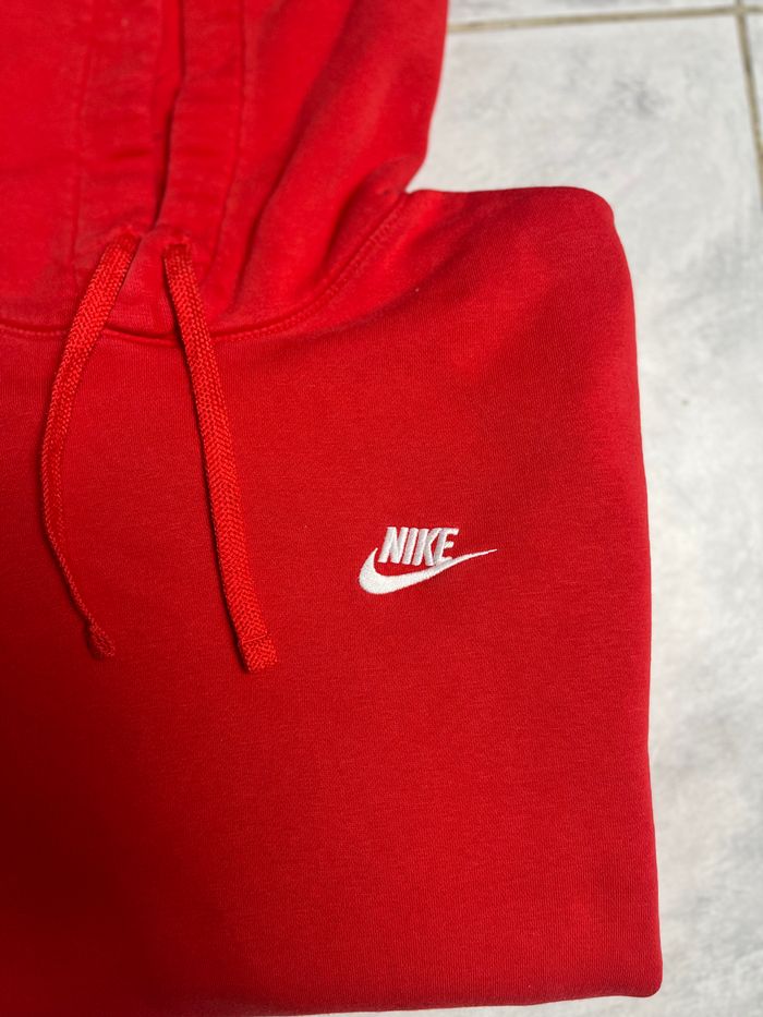Pull Nike rouge homme – Taille S - photo numéro 2