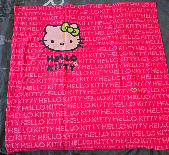 Taie d'oreiller hello kitty rose
