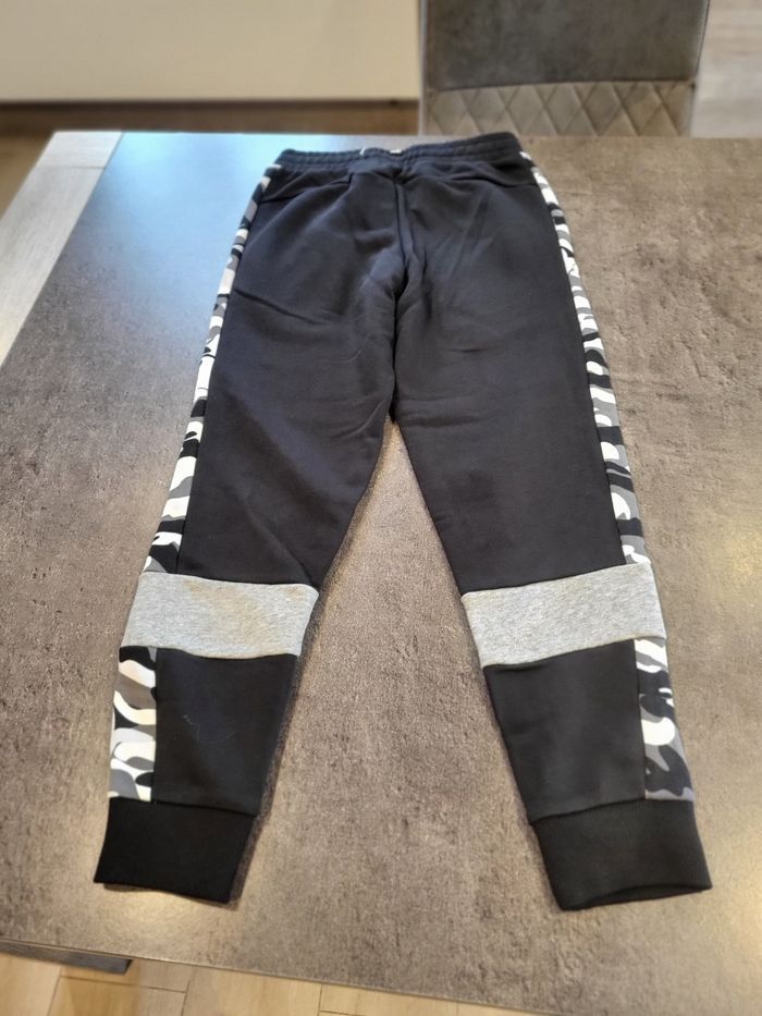 Jogging Puma neuf 10 ans - photo numéro 4