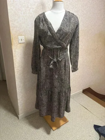 Robe longue taille 36 marque Sarah John neuve