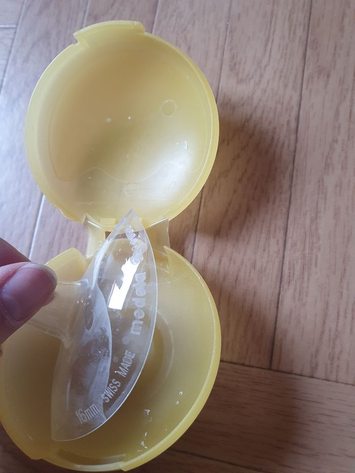 Lot allaitement accessoires - photo numéro 4