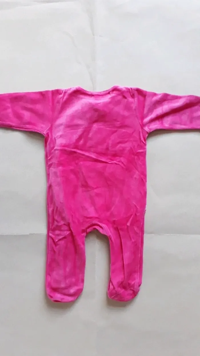 Pyjama / Grenouillère 6 Mois - photo numéro 6