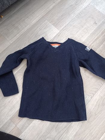 Pull bleu marine