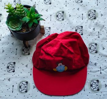Casquette Mickey taille 18 mois