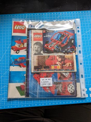 Lot de documentations et notices Lego (1967-1991)