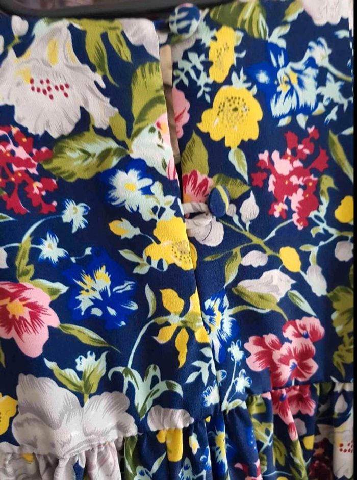 Robe fleurie vintage  taille  40 42 - photo numéro 10