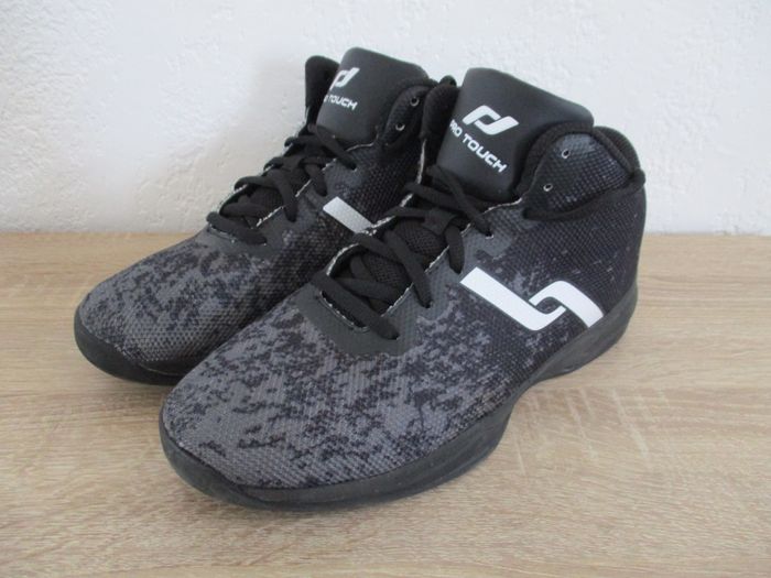 Chaussures de basketball Pro Touch pointure 39 - photo numéro 3