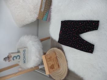 Jolie legging elastique noir point rose etoiles grise Tissaia bébé fille 3 mois