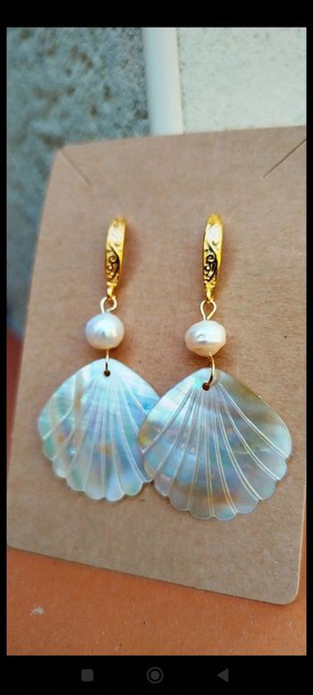 Boucles d'Oreilles en Or Gravé avec 🐚 Coquilles d'Ormeau AAA et Perles de Nacre aux Éclats Japonais