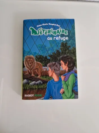 Livre enfant vétérinaire au refuge