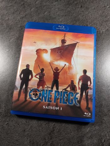 One piece saison 1 . Blu-ray 