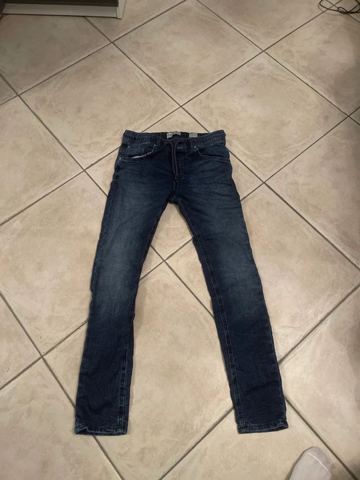 Jeans 38 - photo numéro 1