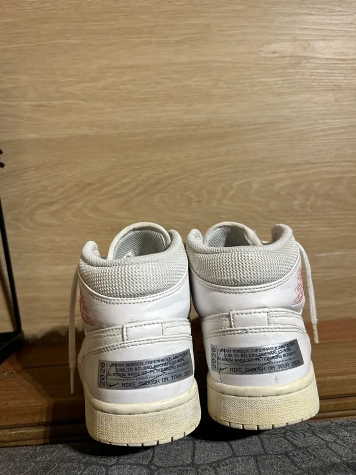 Air Jordan Limited Édition taille 40 blanche - photo numéro 4