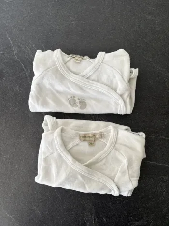 Lot de 2 bodies cache cœur