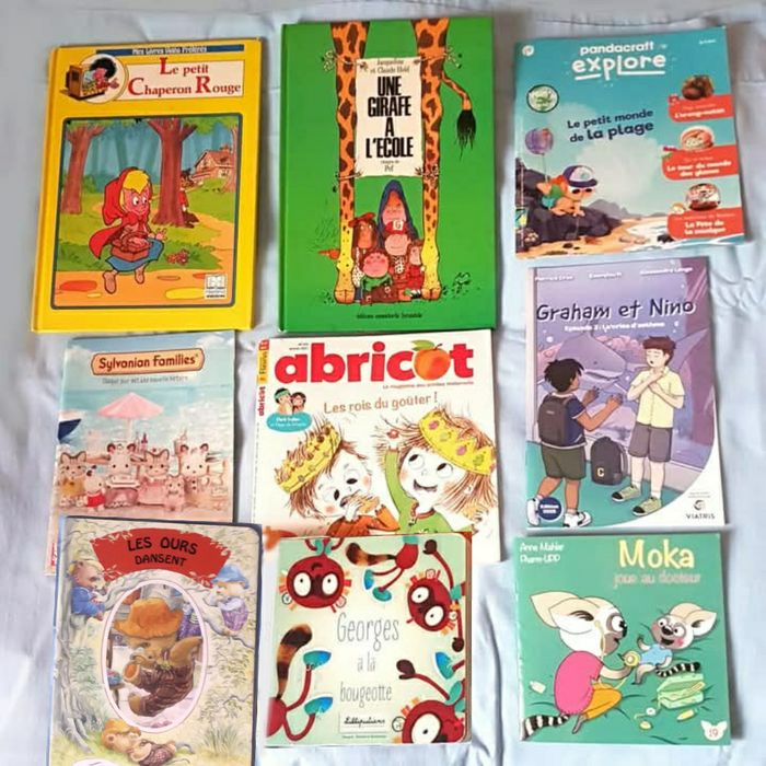 Lot 9 livres-magazines enfant - photo numéro 1