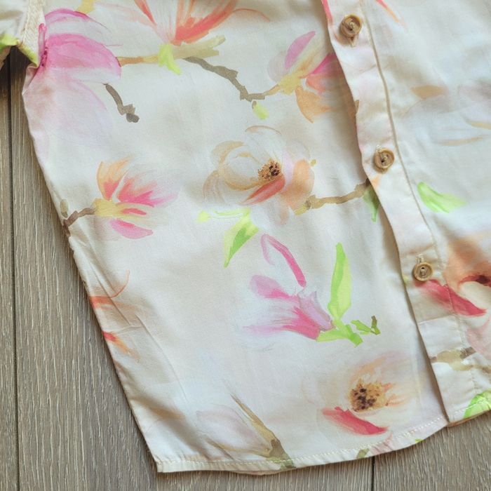 Ensemble 2 pièces  short et chemisette. Fille 3 ans. Marque H&M - photo numéro 3