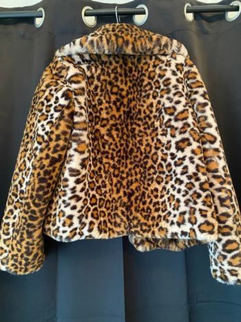 Veste fausse fourrure 